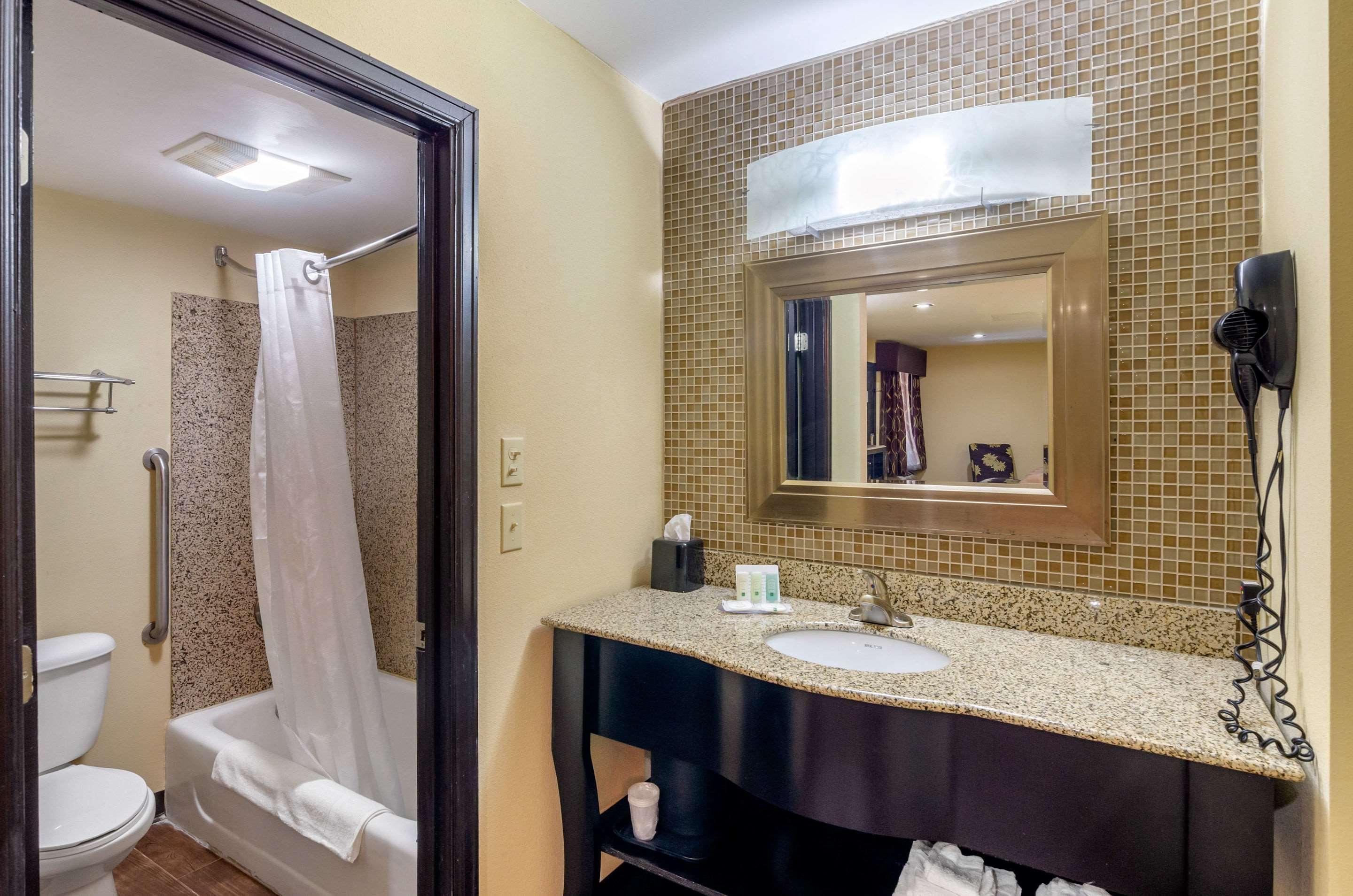 Quality Inn Covington Buitenkant foto