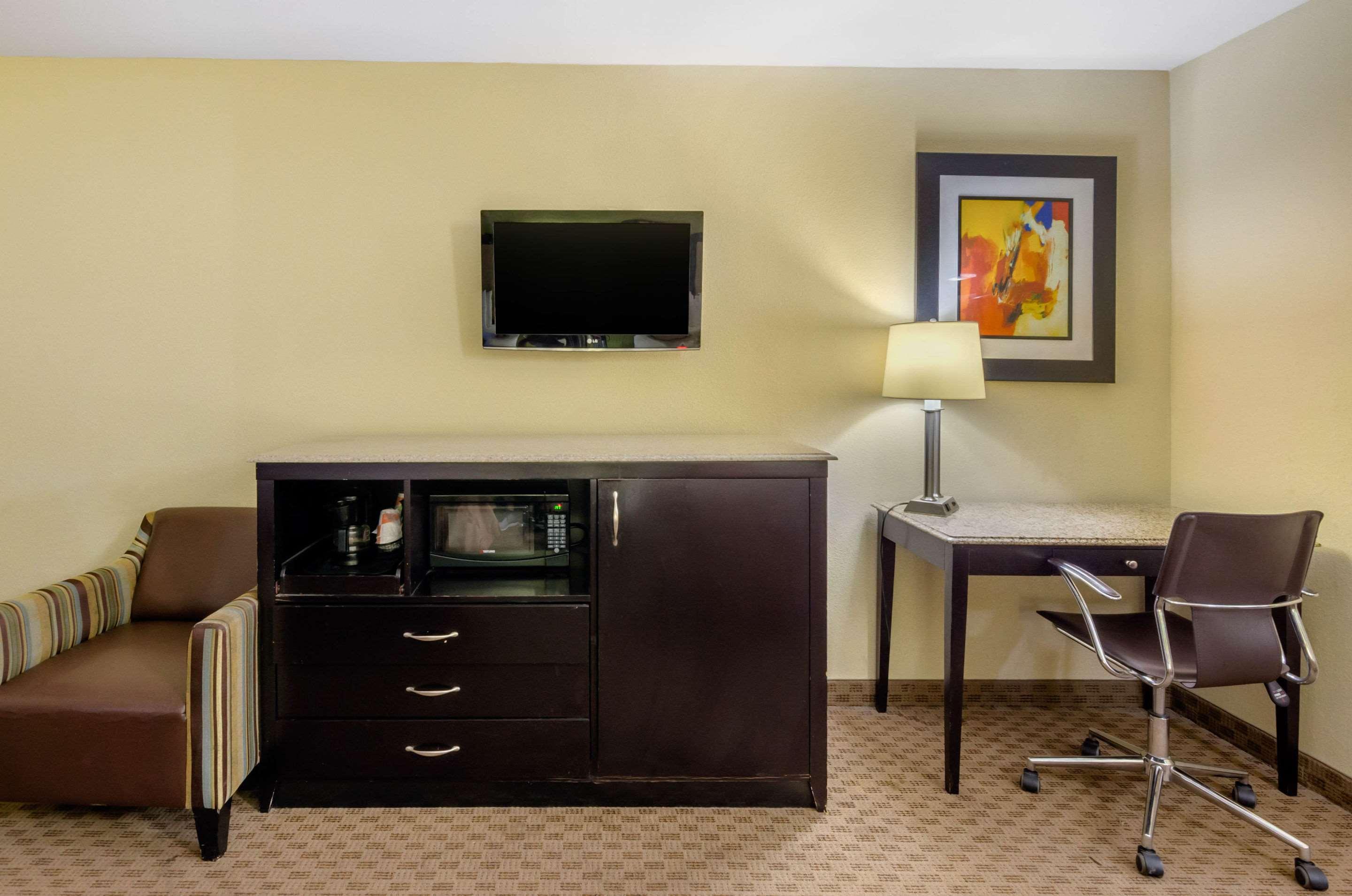 Quality Inn Covington Buitenkant foto
