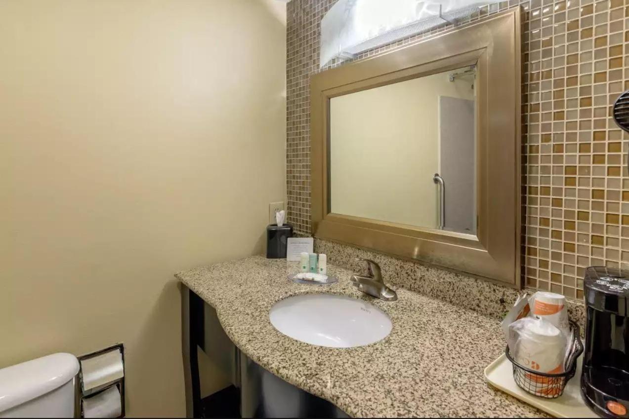 Quality Inn Covington Buitenkant foto